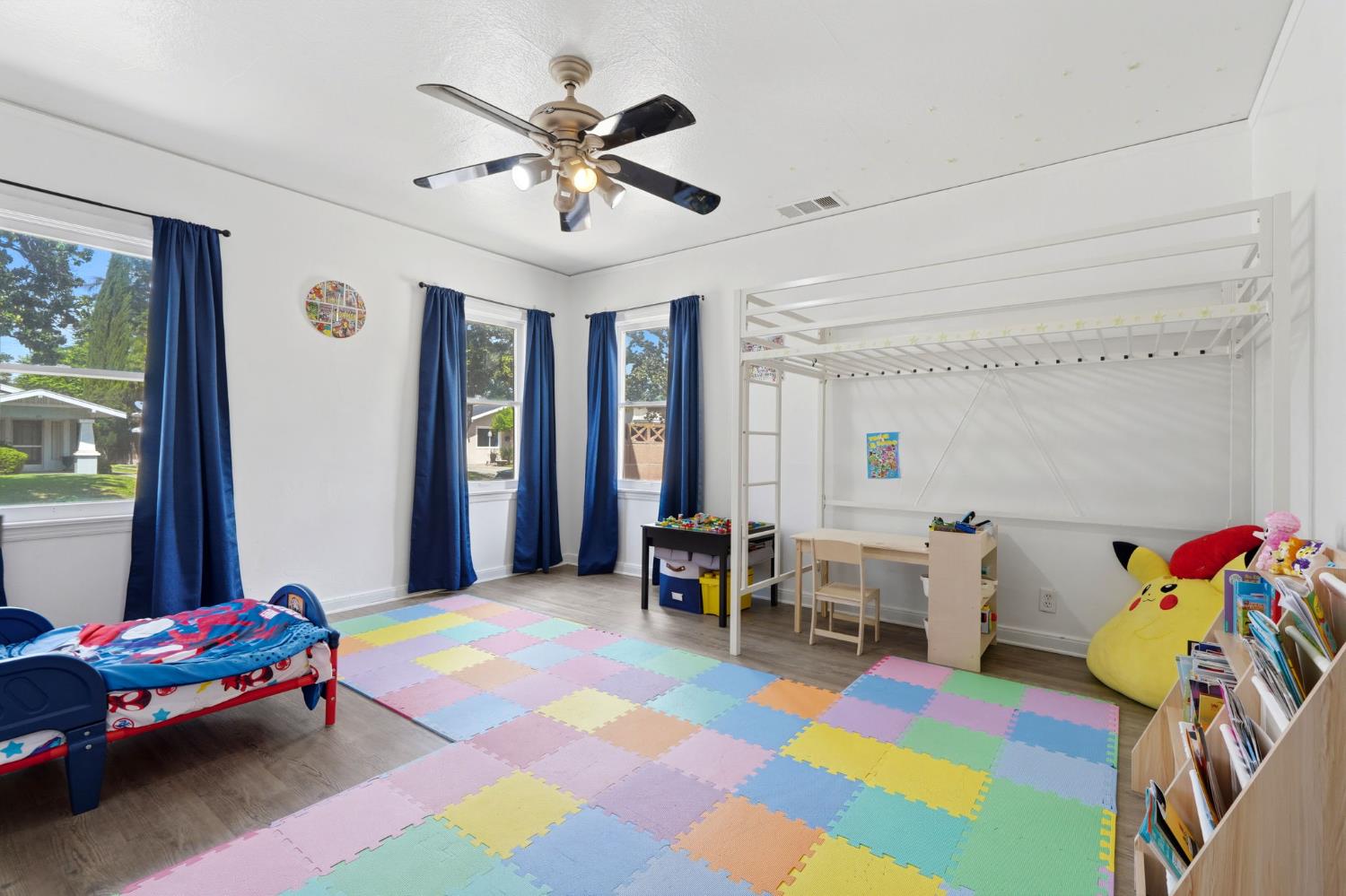 2142 N Wilson Avenue, Fresno, CA, 93704