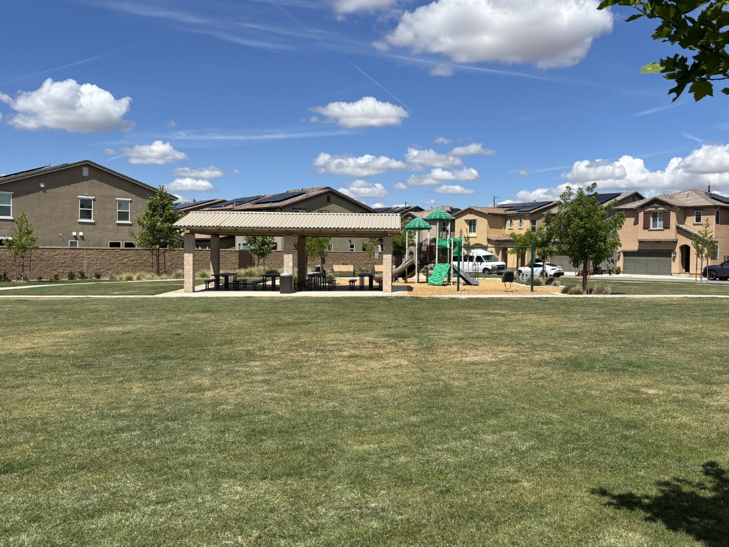 179 Sunset Drive S, Madera, CA, 93636