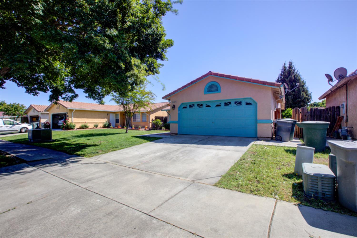 Single Family in Merced - photo 3