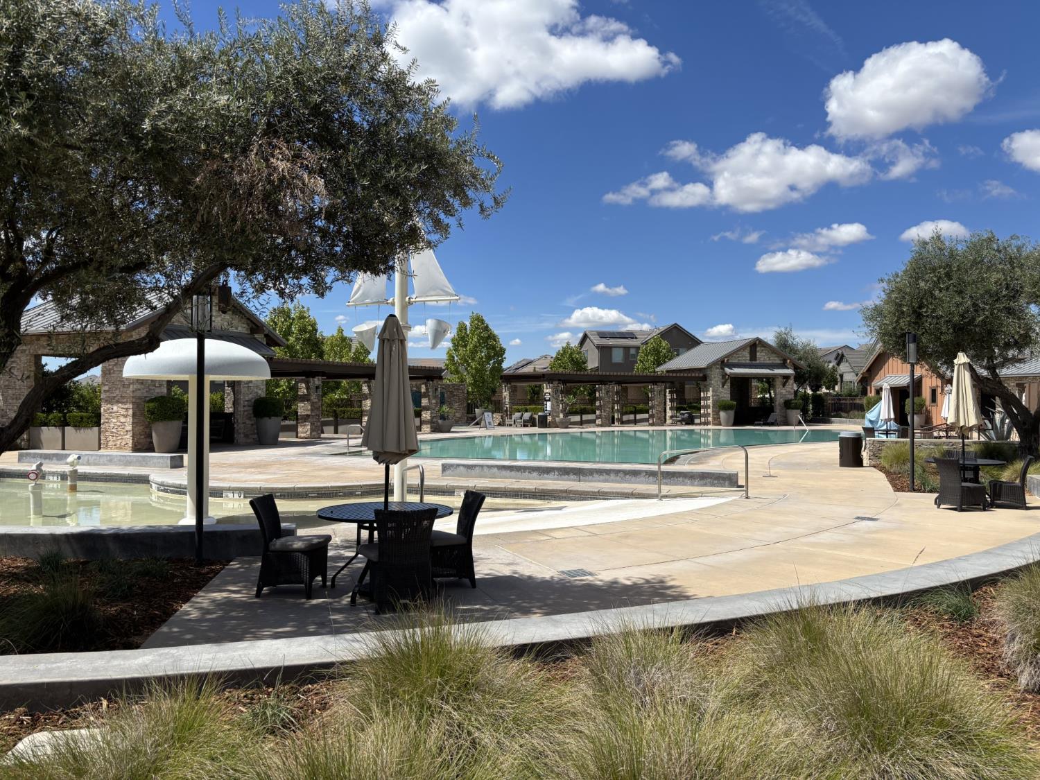 179 Sunset Drive S, Madera, CA, 93636