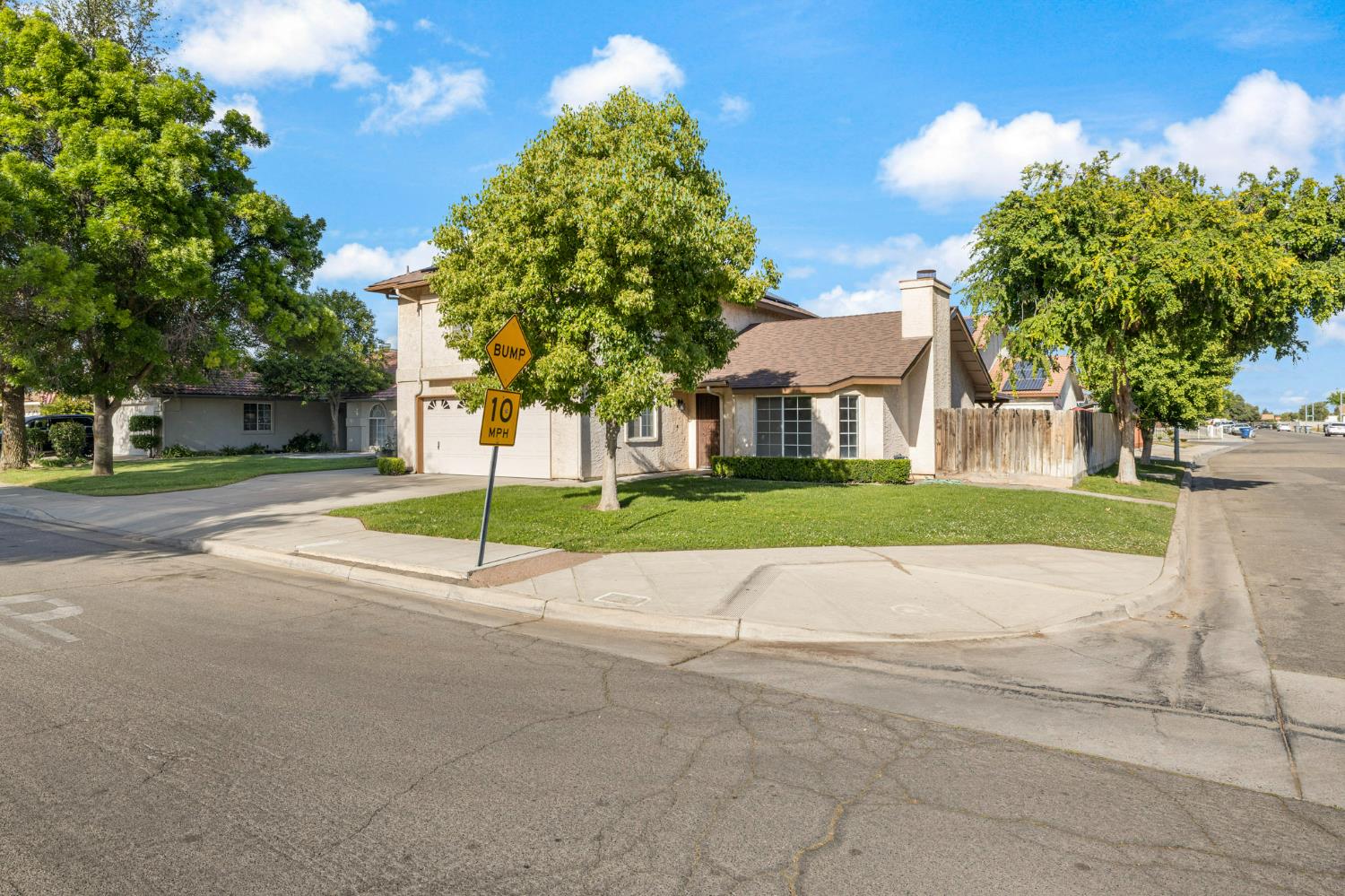 Single Family in Fresno - photo 3