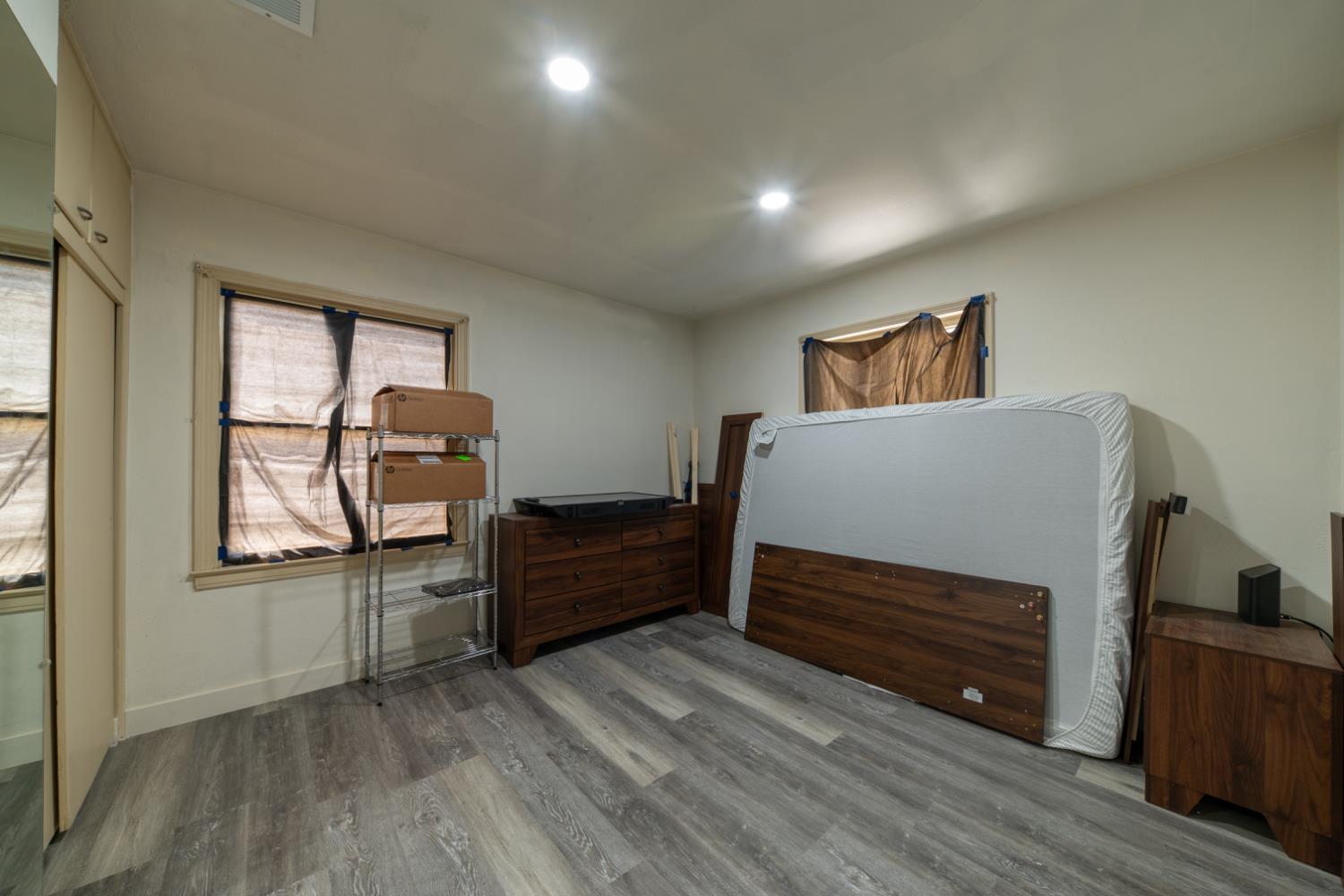 1004 W Pontiac Way, Fresno, CA, 93705