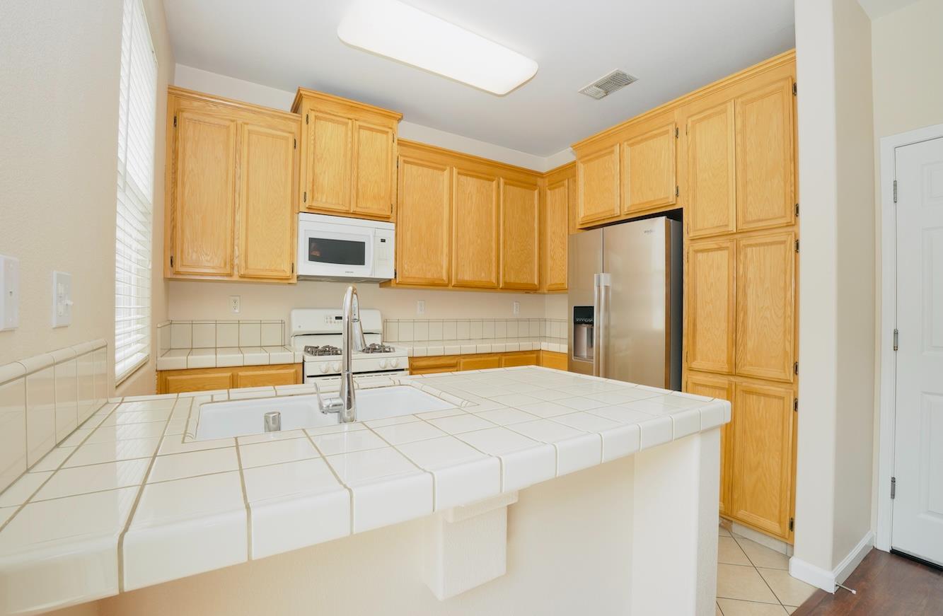 4629 W Javier Way, Fresno, CA, 93722