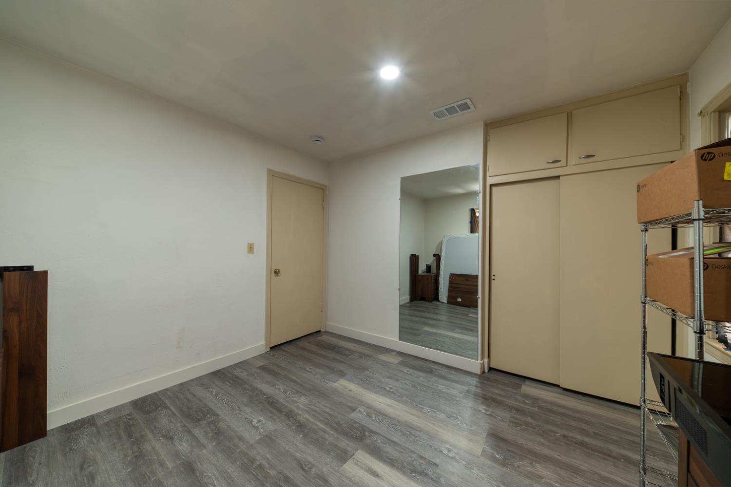 1004 W Pontiac Way, Fresno, CA, 93705