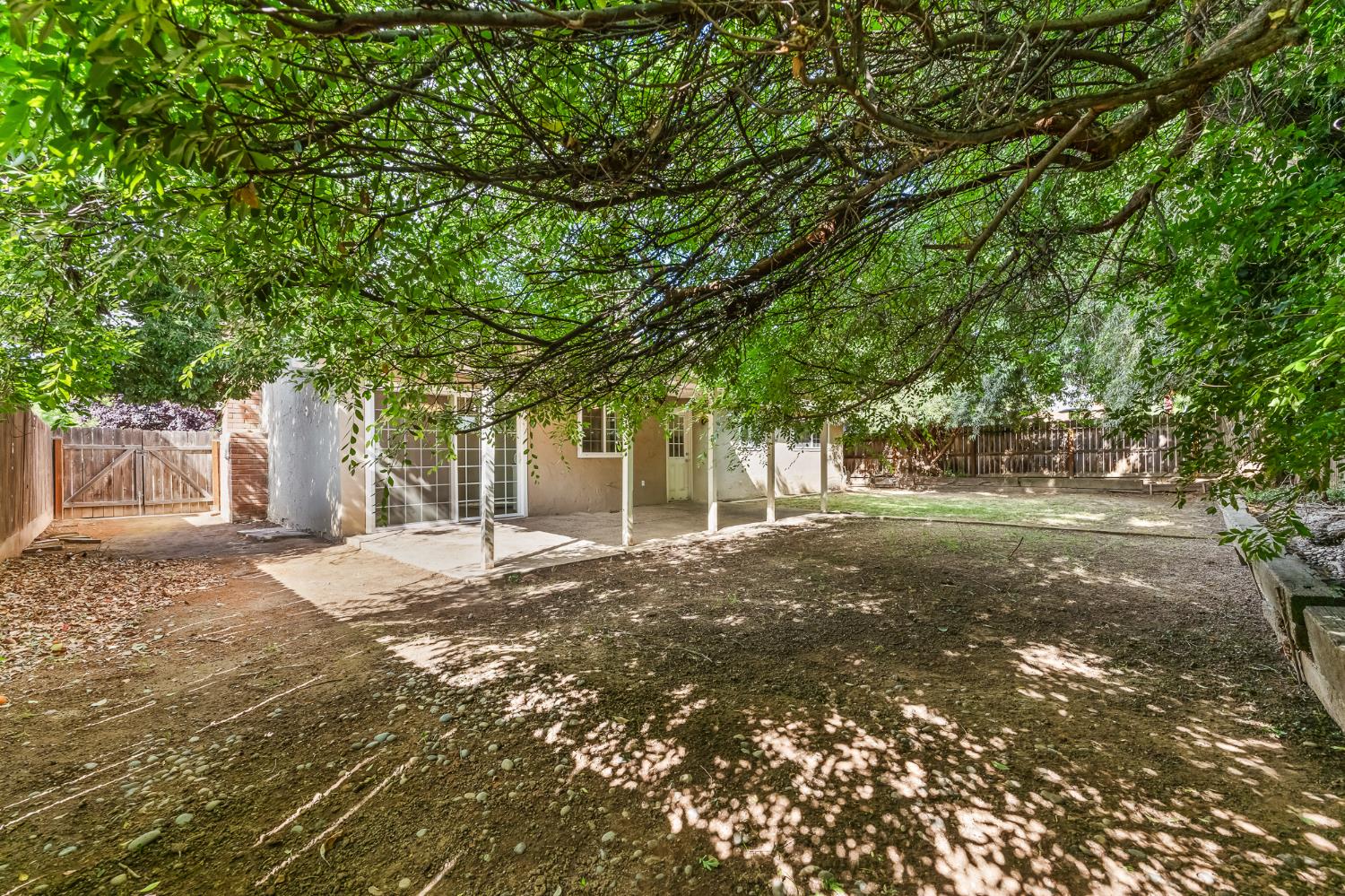 3443 W Oswego Avenue, Fresno, CA, 93711