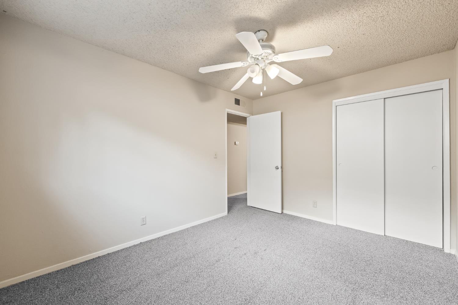 3443 W Oswego Avenue, Fresno, CA, 93711