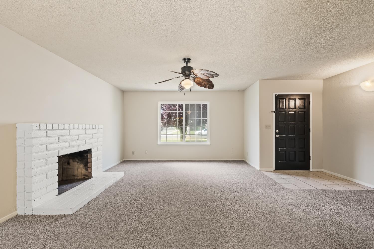 3443 W Oswego Avenue, Fresno, CA, 93711