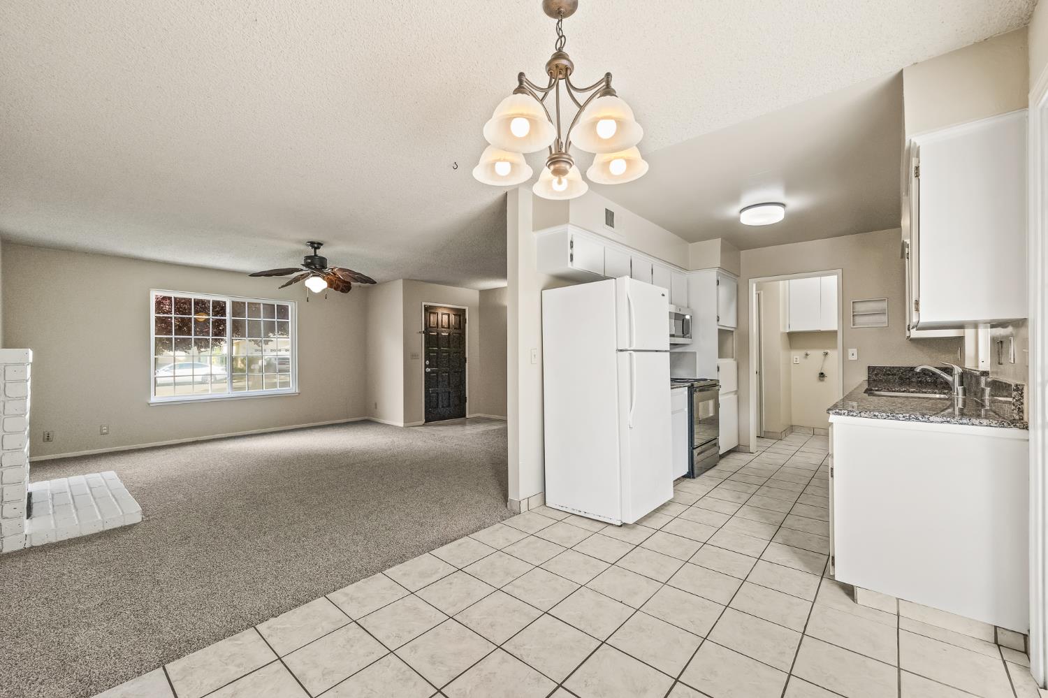 3443 W Oswego Avenue, Fresno, CA, 93711