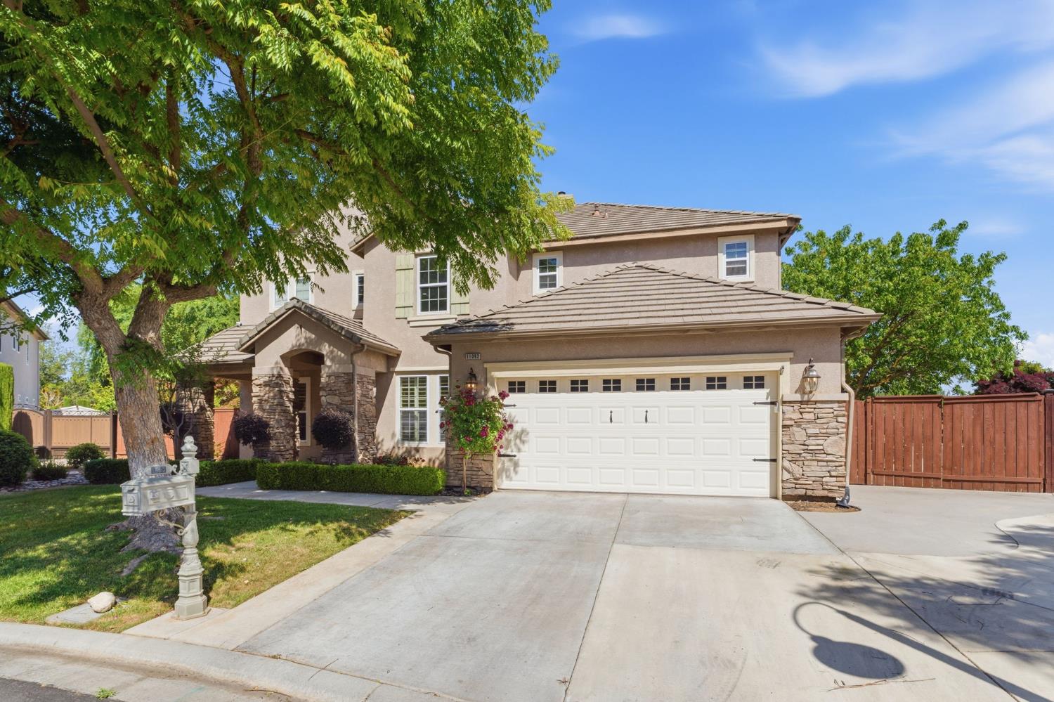 Single Family in Clovis - photo 3