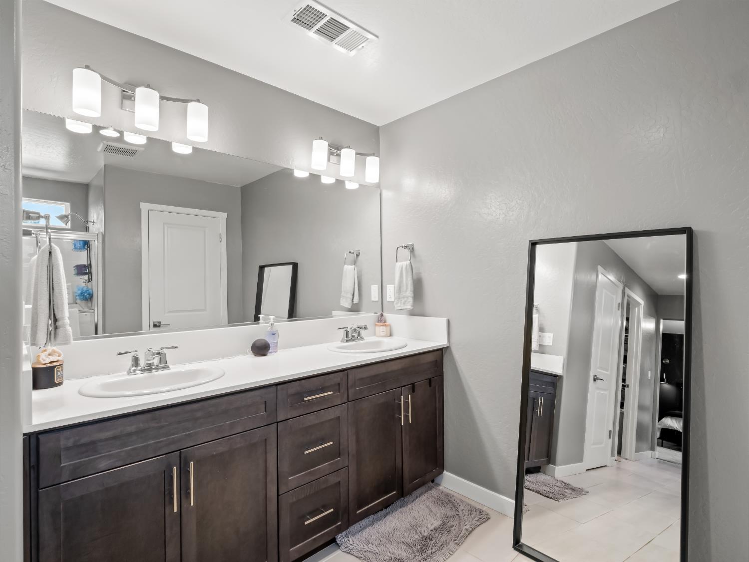 4198 N Reed Avenue, Fresno, CA, 93723