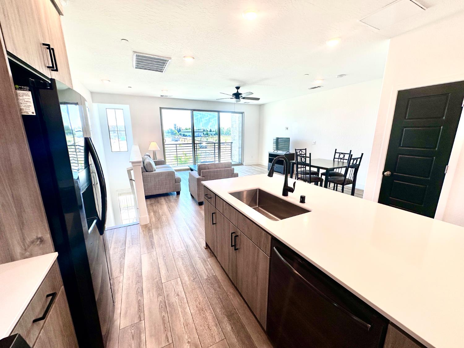 478 Mahogany Lane, Clovis, CA, 93611