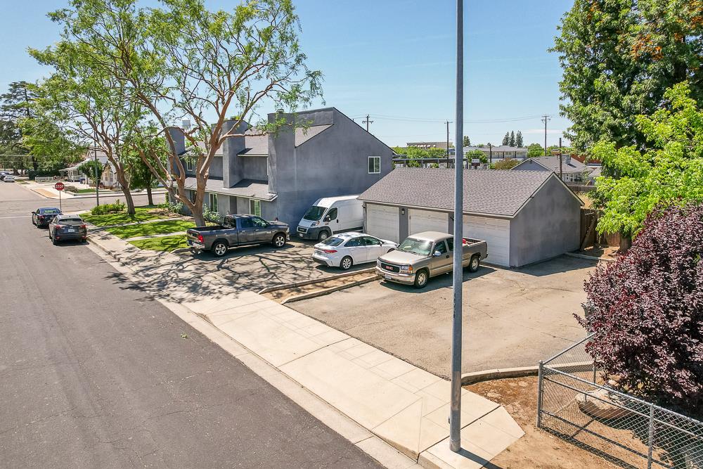 Triplex in Clovis - photo 3