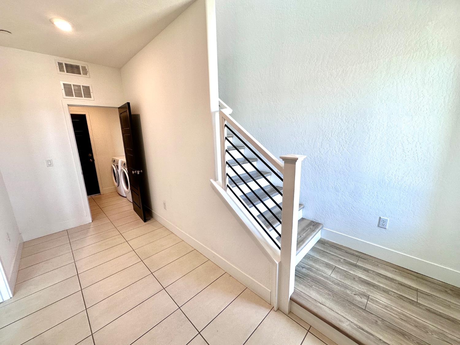 478 Mahogany Lane, Clovis, CA, 93611