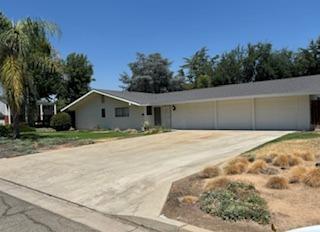 Single Family in Fresno - photo 3