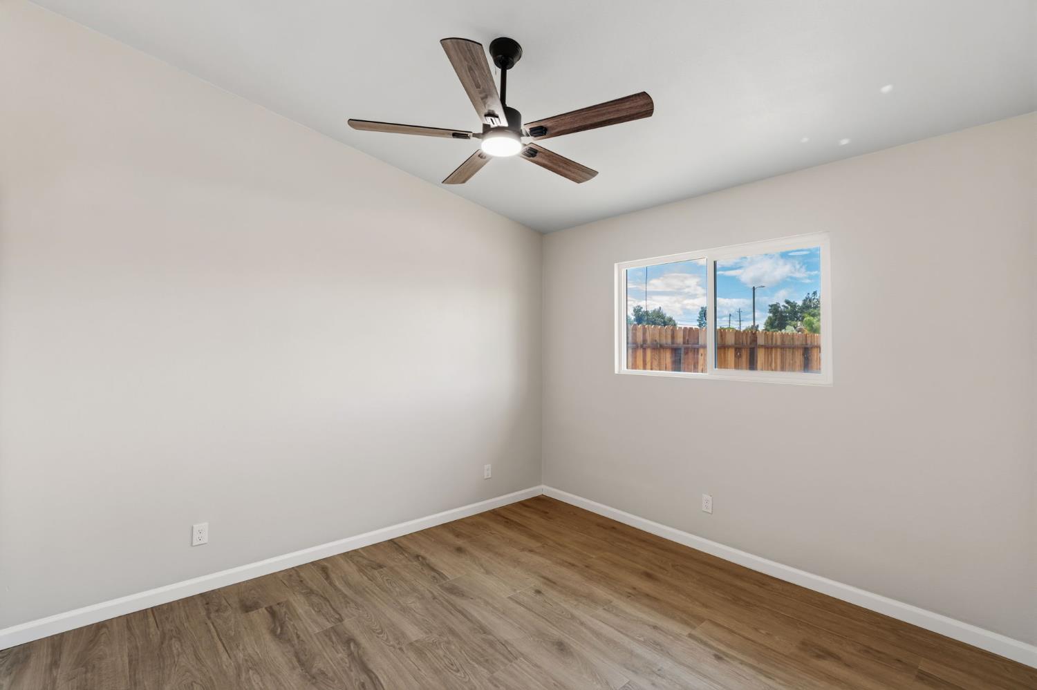 1406 Bengston Avenue, Hanford, CA, 93230
