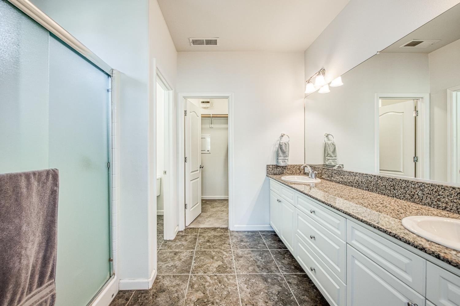 3043 Cirque Lane, Clovis, CA, 93619