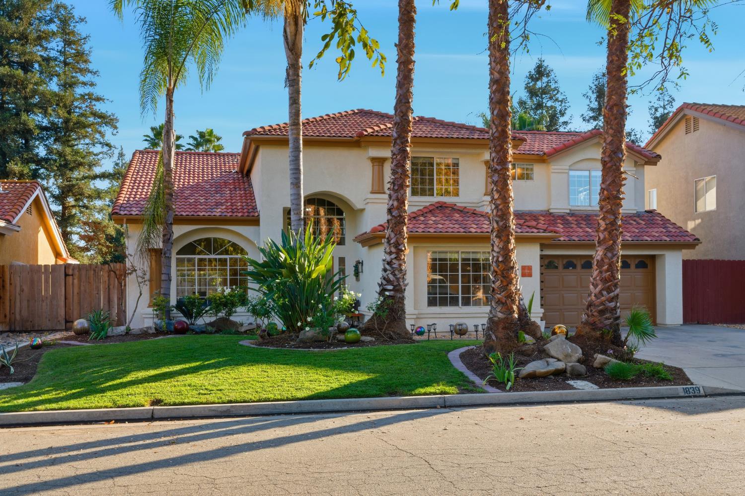 Single Family in Fresno - photo 3