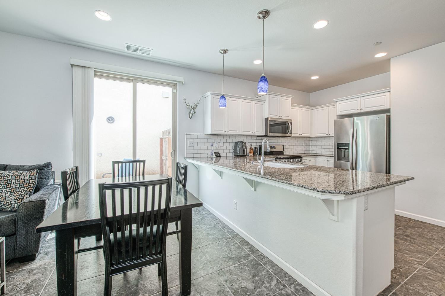 3043 Cirque Lane, Clovis, CA, 93619