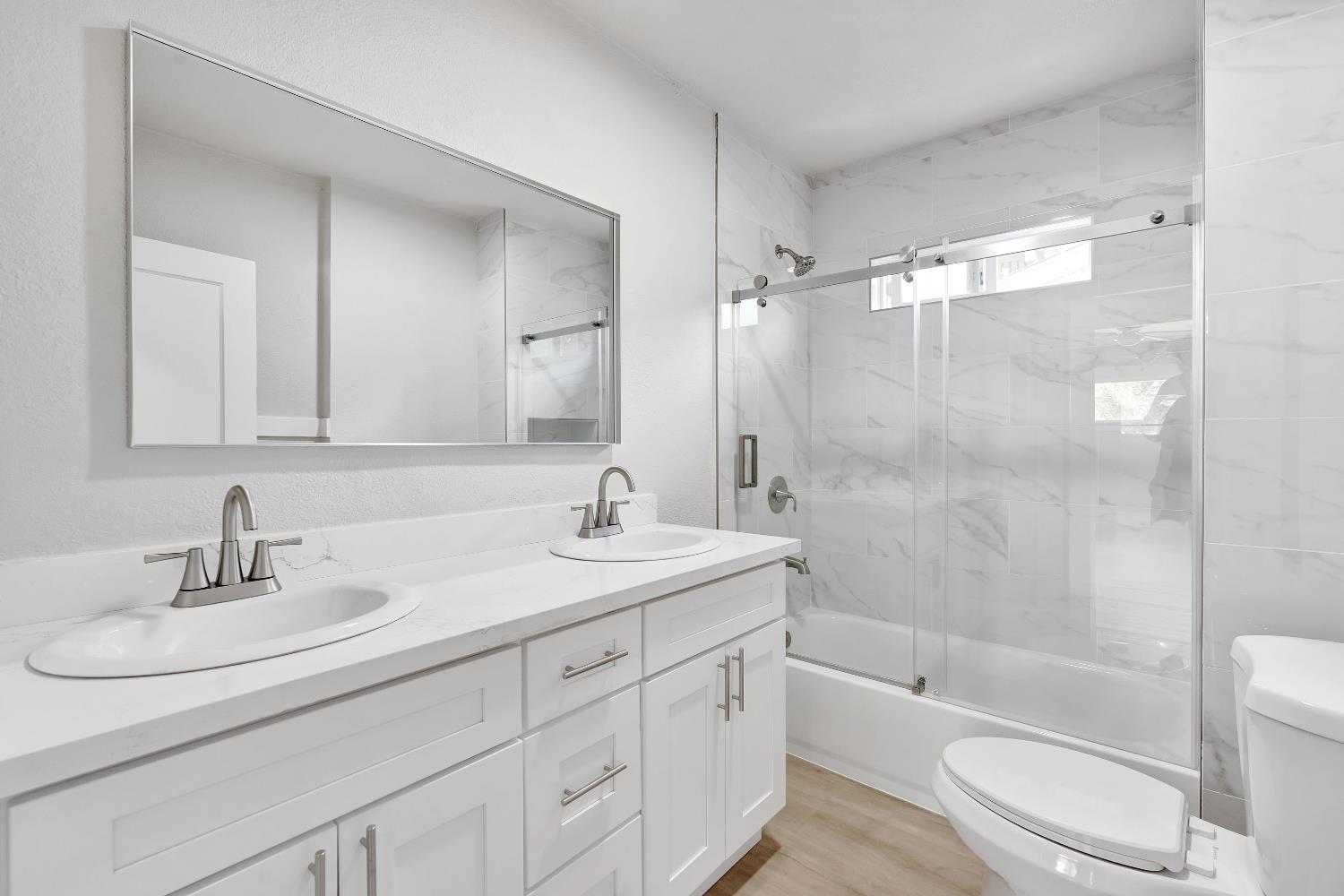 3935 E Balch Avenue, Fresno, CA, 93702
