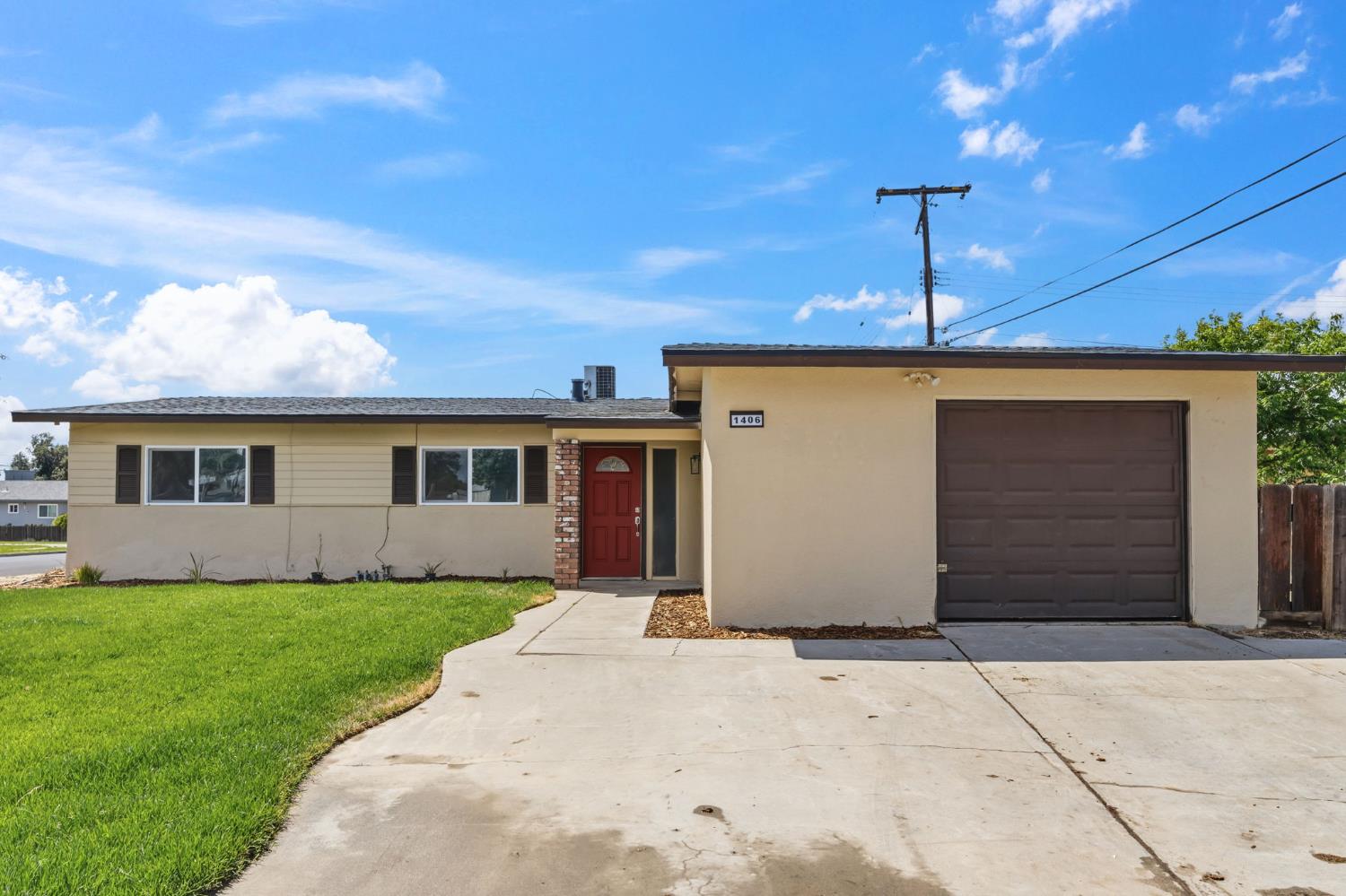 1406 Bengston Avenue, Hanford, CA, 93230