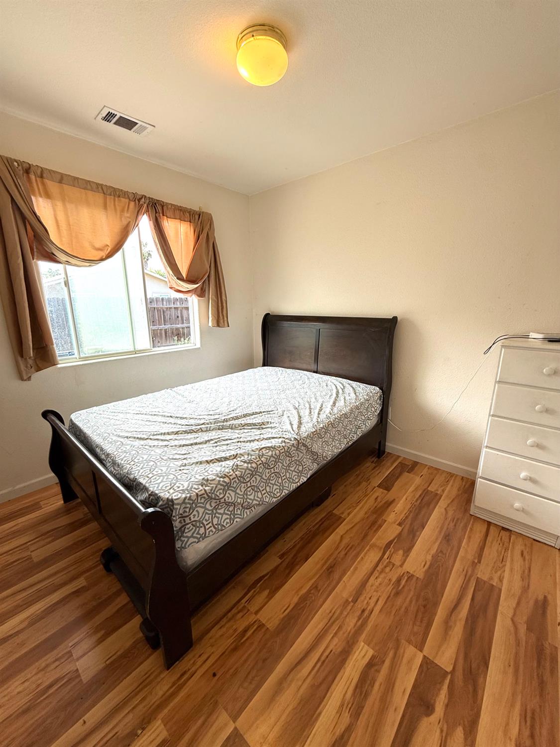 2034 Mcpherson Avenue, Dos Palos, CA, 93620