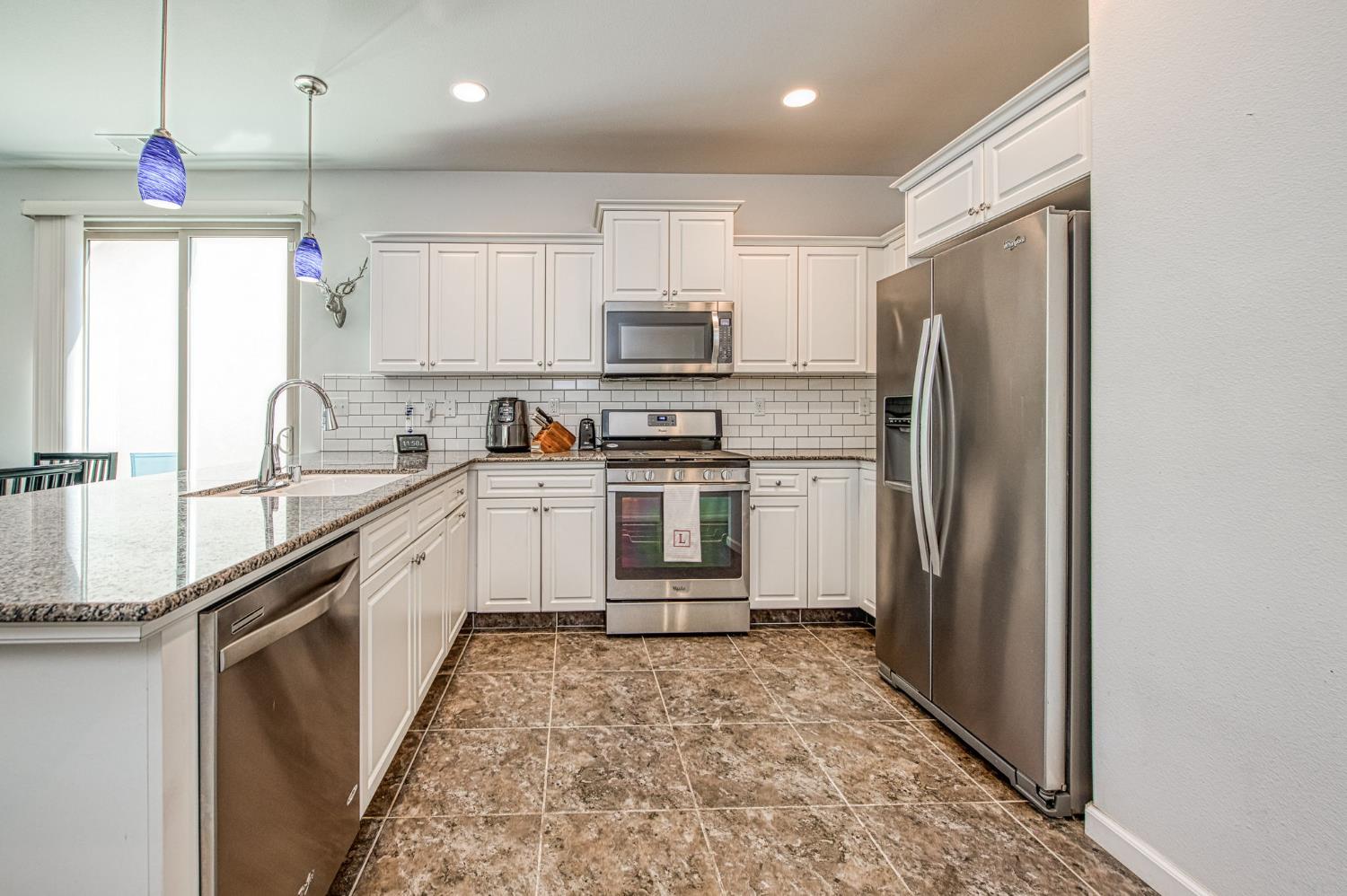 3043 Cirque Lane, Clovis, CA, 93619