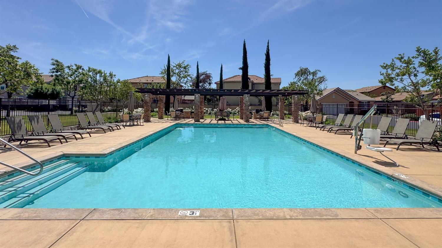 3043 Cirque Lane, Clovis, CA, 93619