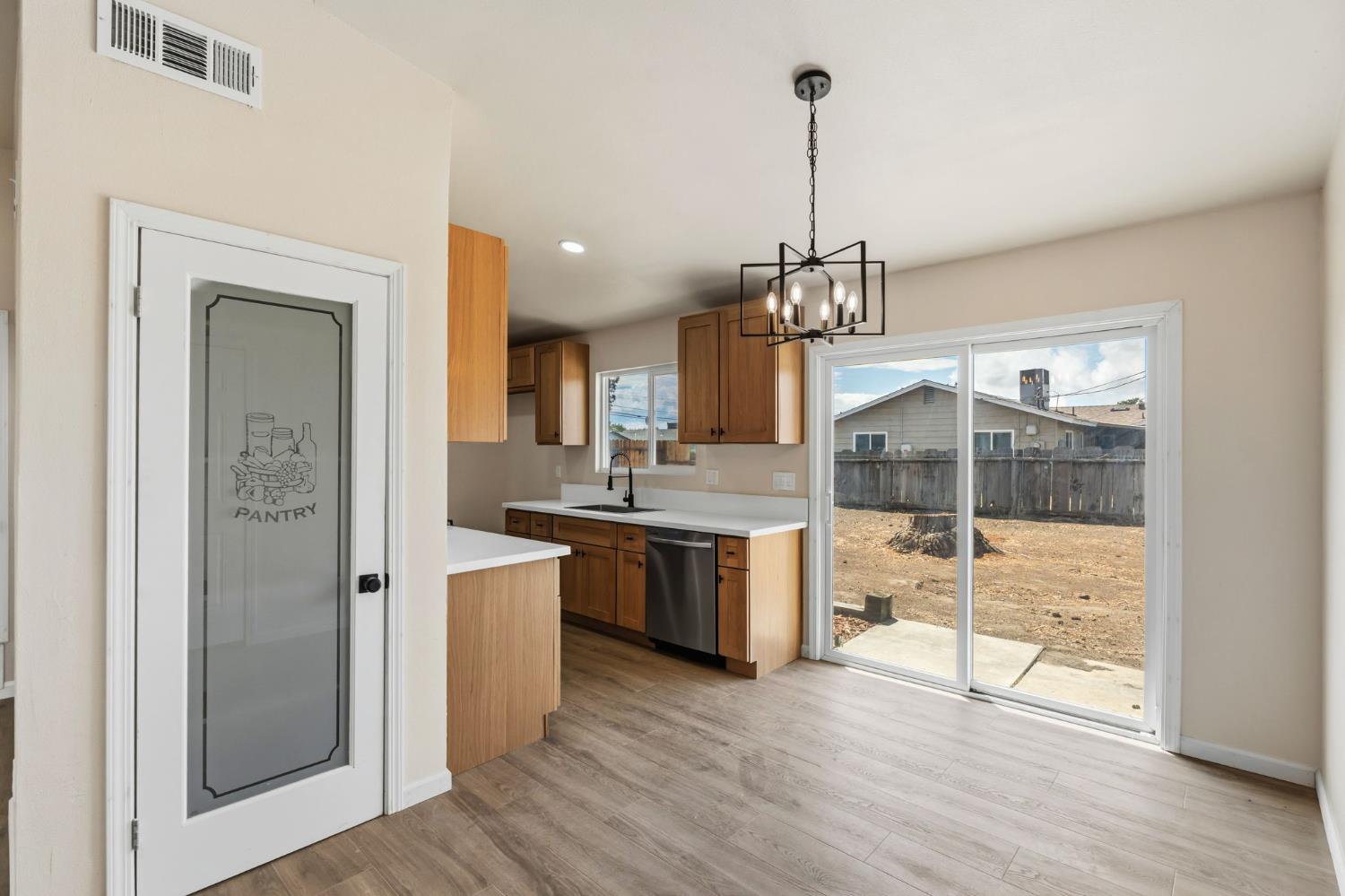 1406 Bengston Avenue, Hanford, CA, 93230