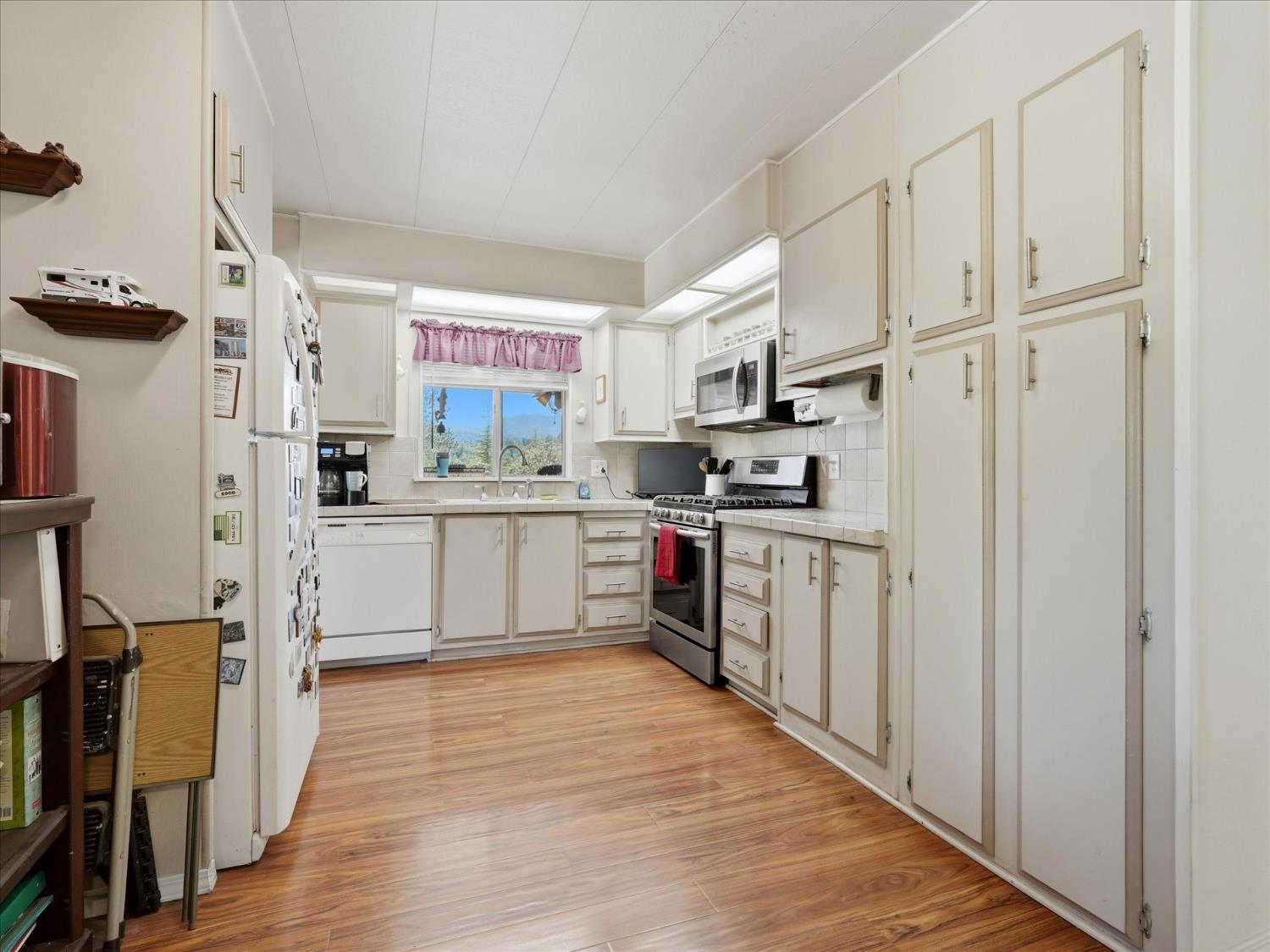 39678 Rd 425b UNIT&nbsp;16, Oakhurst, CA, 93644