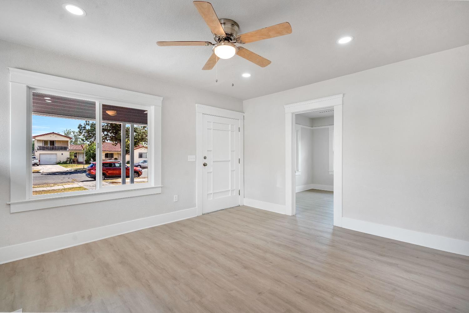 3935 E Balch Avenue, Fresno, CA, 93702