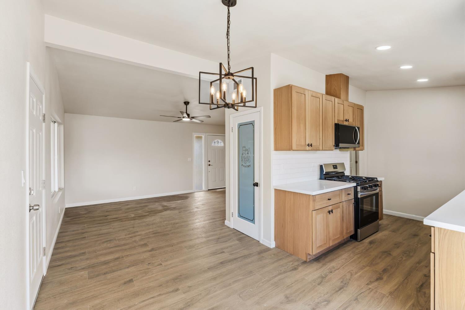 1406 Bengston Avenue, Hanford, CA, 93230