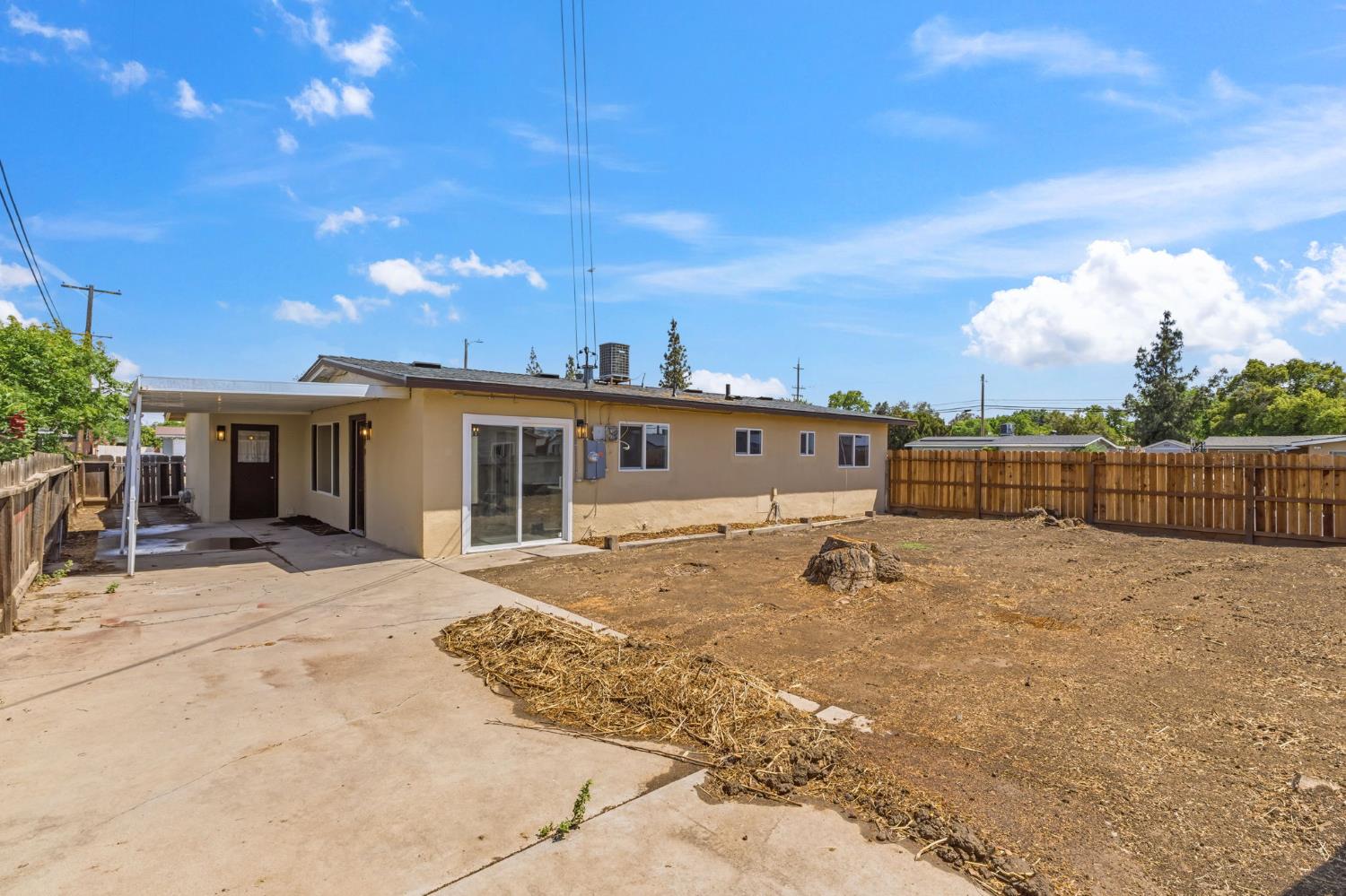 1406 Bengston Avenue, Hanford, CA, 93230