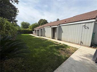 1854 Cougar Lane, Clovis, CA, 93611