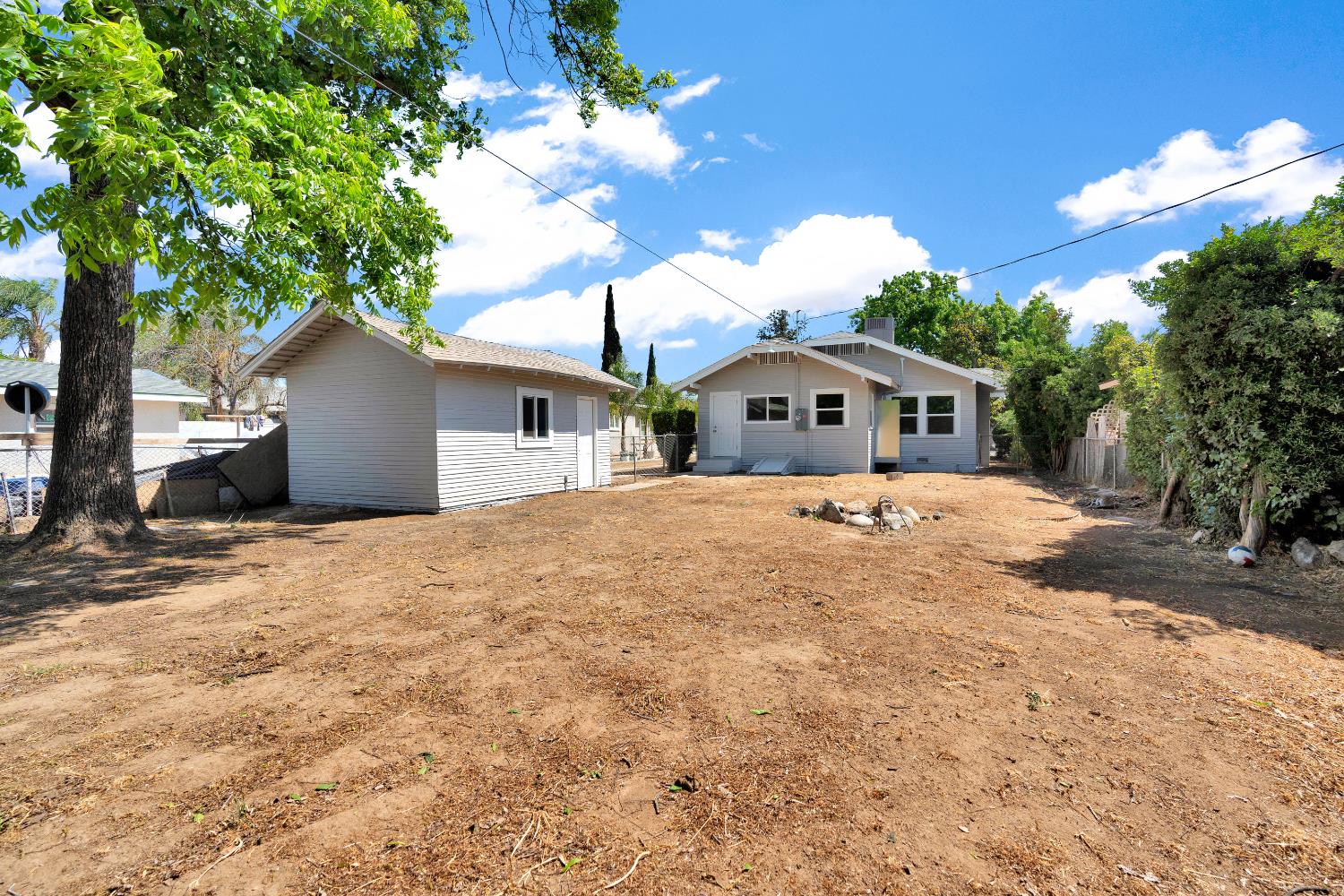 3935 E Balch Avenue, Fresno, CA, 93702