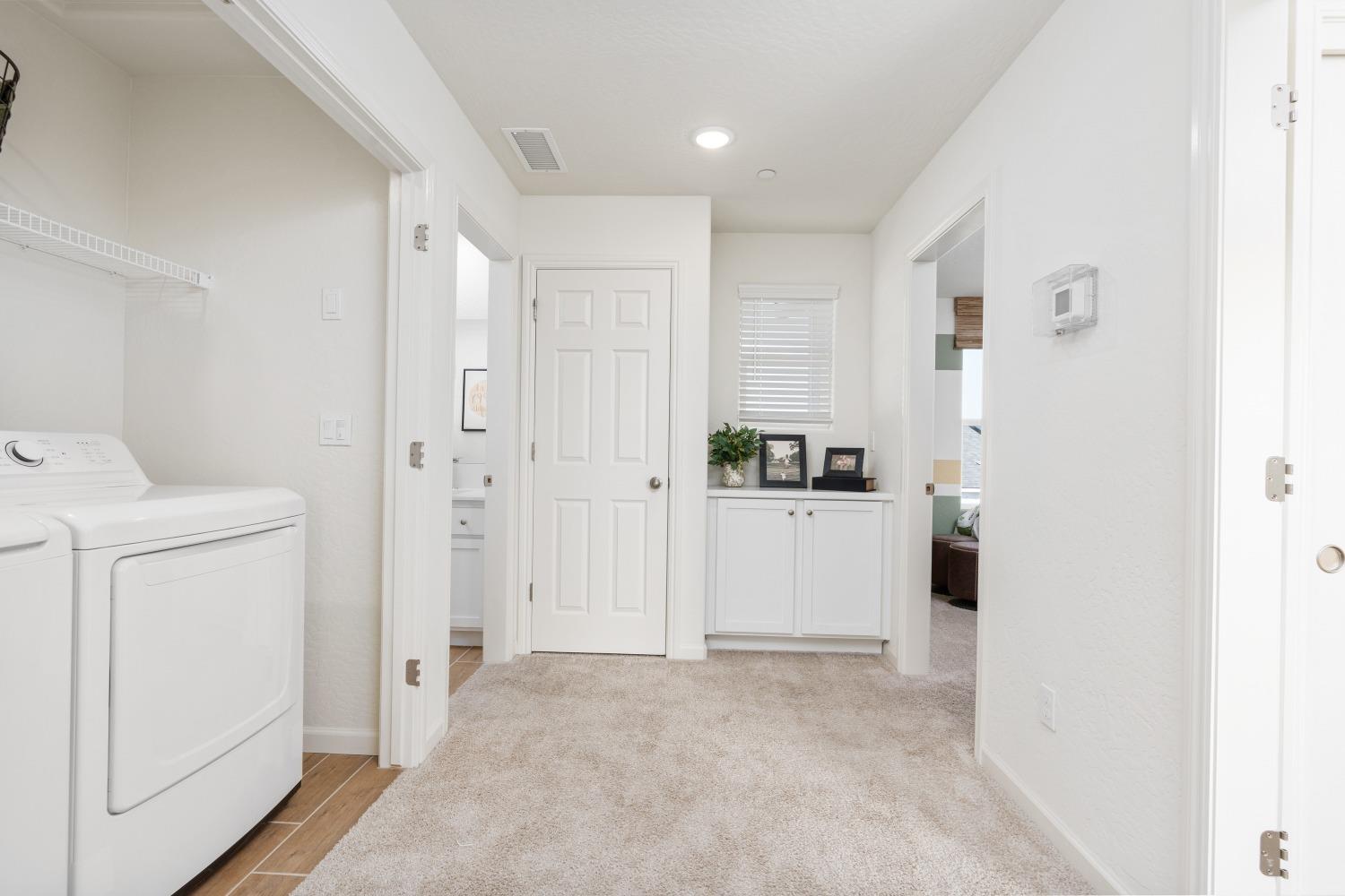 6761 E Sentry Drive, Fresno, CA, 93727