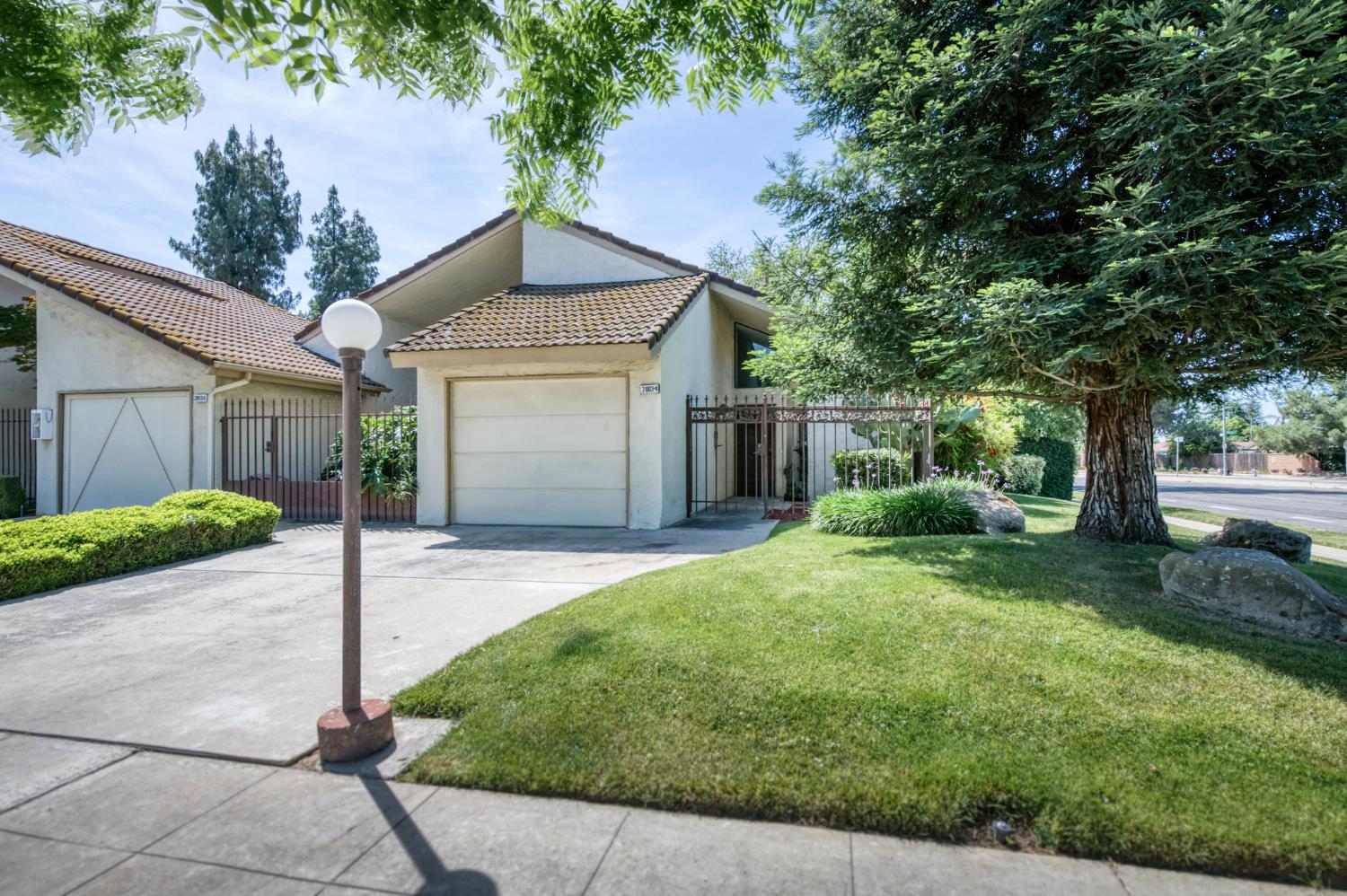 Condo in Fresno