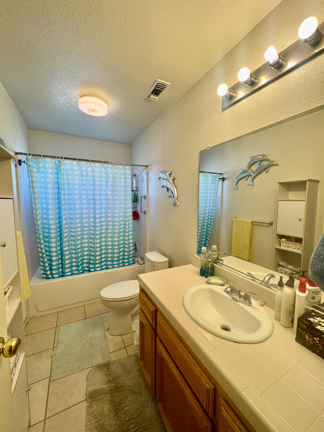 16861 Karen Road, Madera, CA, 93636