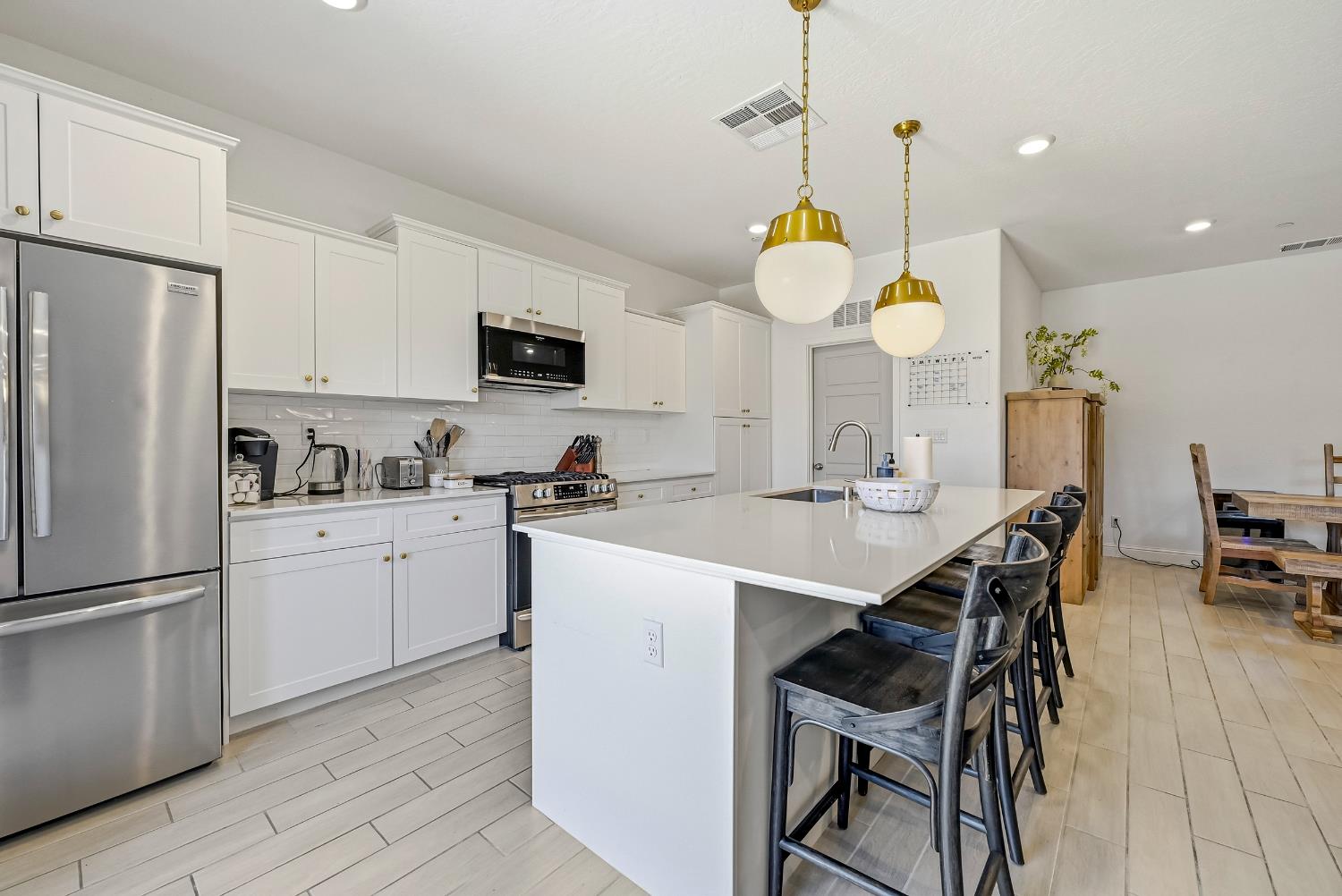 324 Huntington Avenue S, Madera, CA, 93636