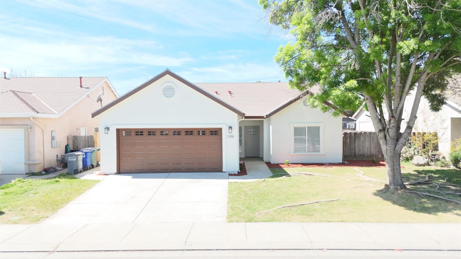 Featured listings