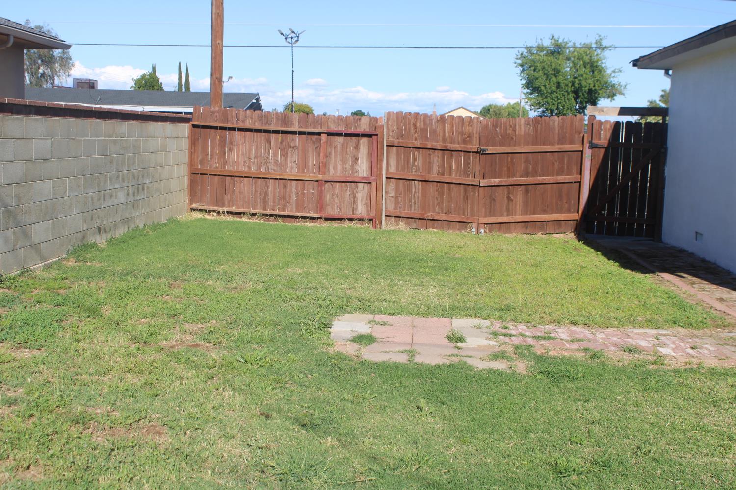 3645 E Cortland Avenue, Fresno, CA, 93726
