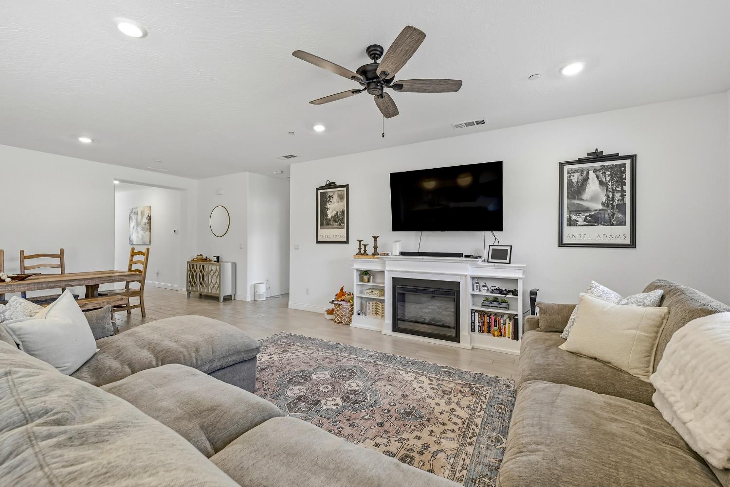 324 Huntington Avenue S, Madera, CA, 93636