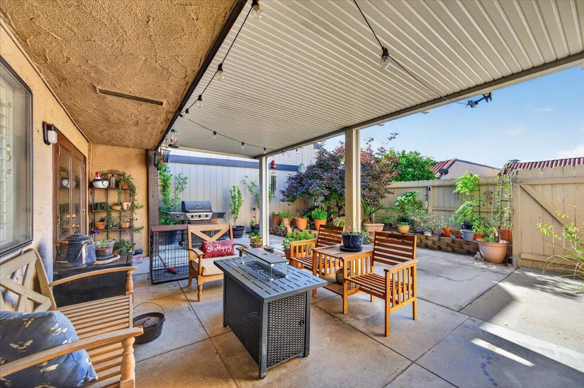 1767 W Santa Ana Avenue, Fresno, CA, 93705
