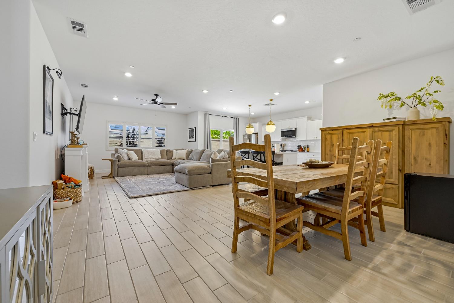 324 Huntington Avenue S, Madera, CA, 93636