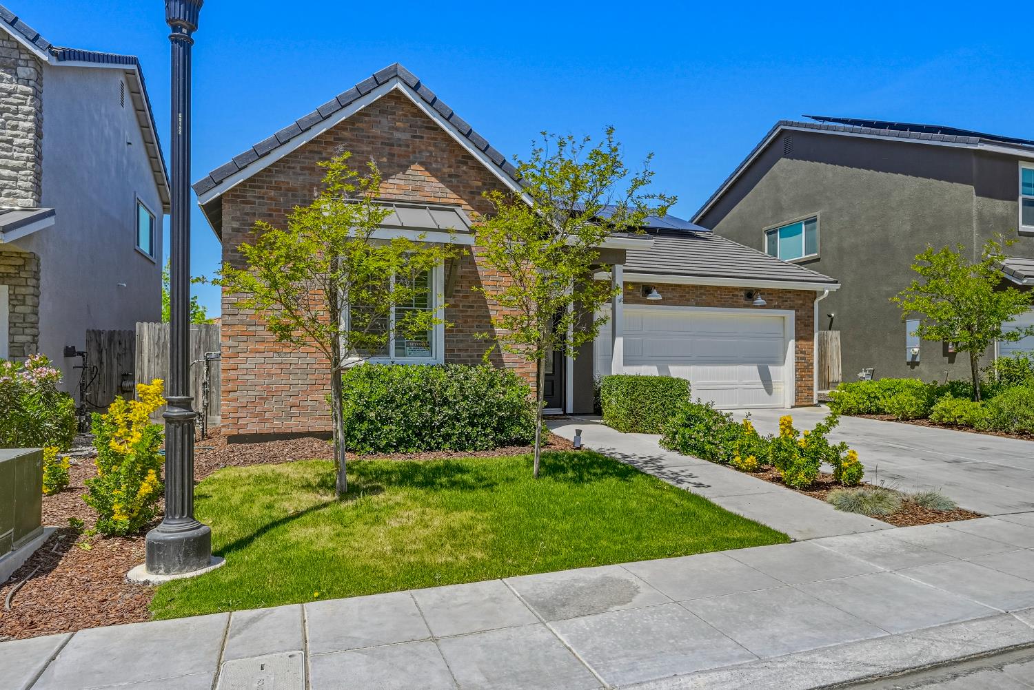 324 Huntington Avenue S, Madera, CA, 93636