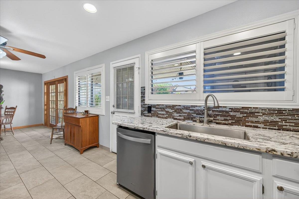 1767 W Santa Ana Avenue, Fresno, CA, 93705