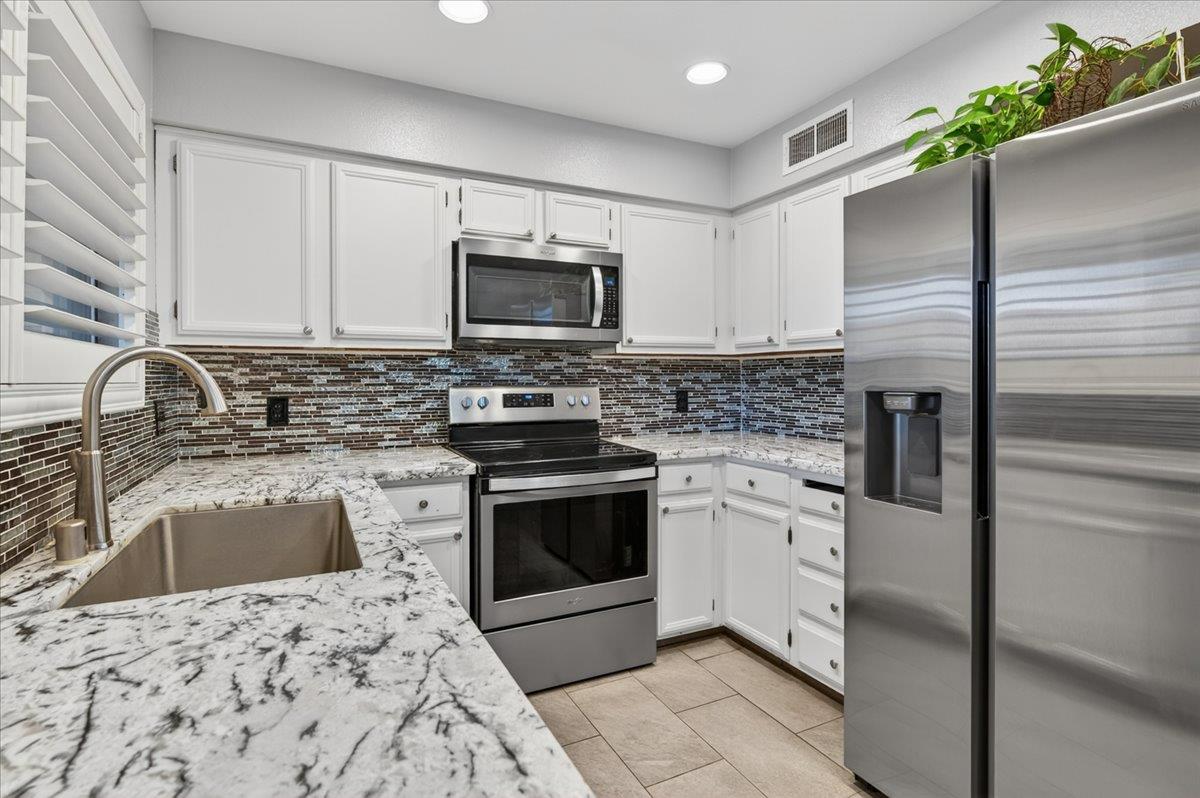 1767 W Santa Ana Avenue, Fresno, CA, 93705