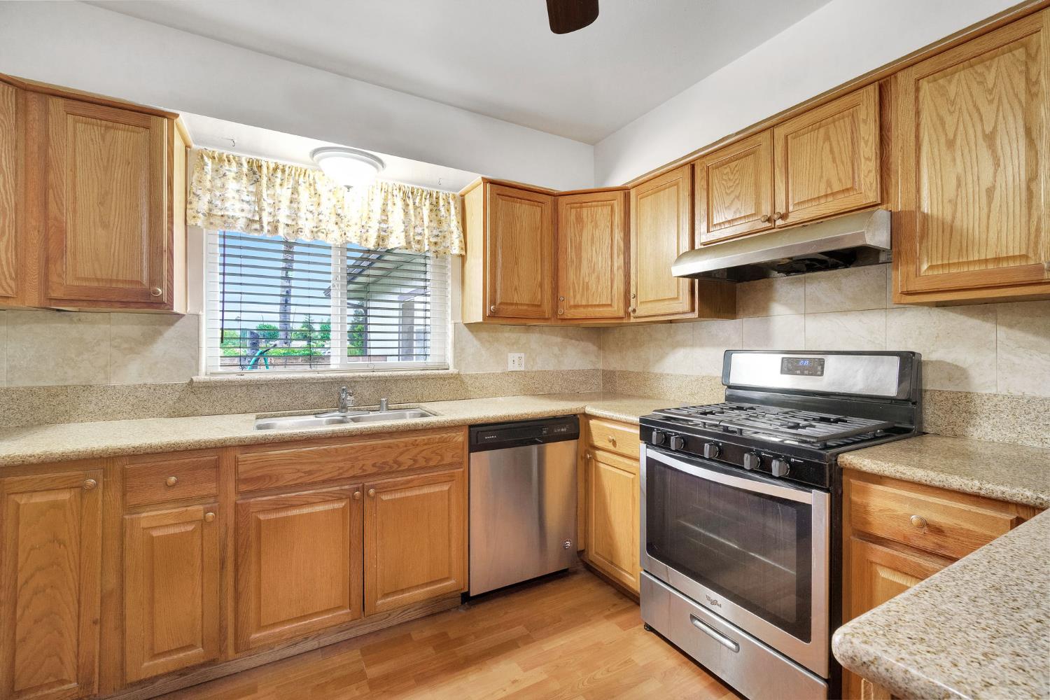 1488 Whittier Avenue, Clovis, CA, 93611