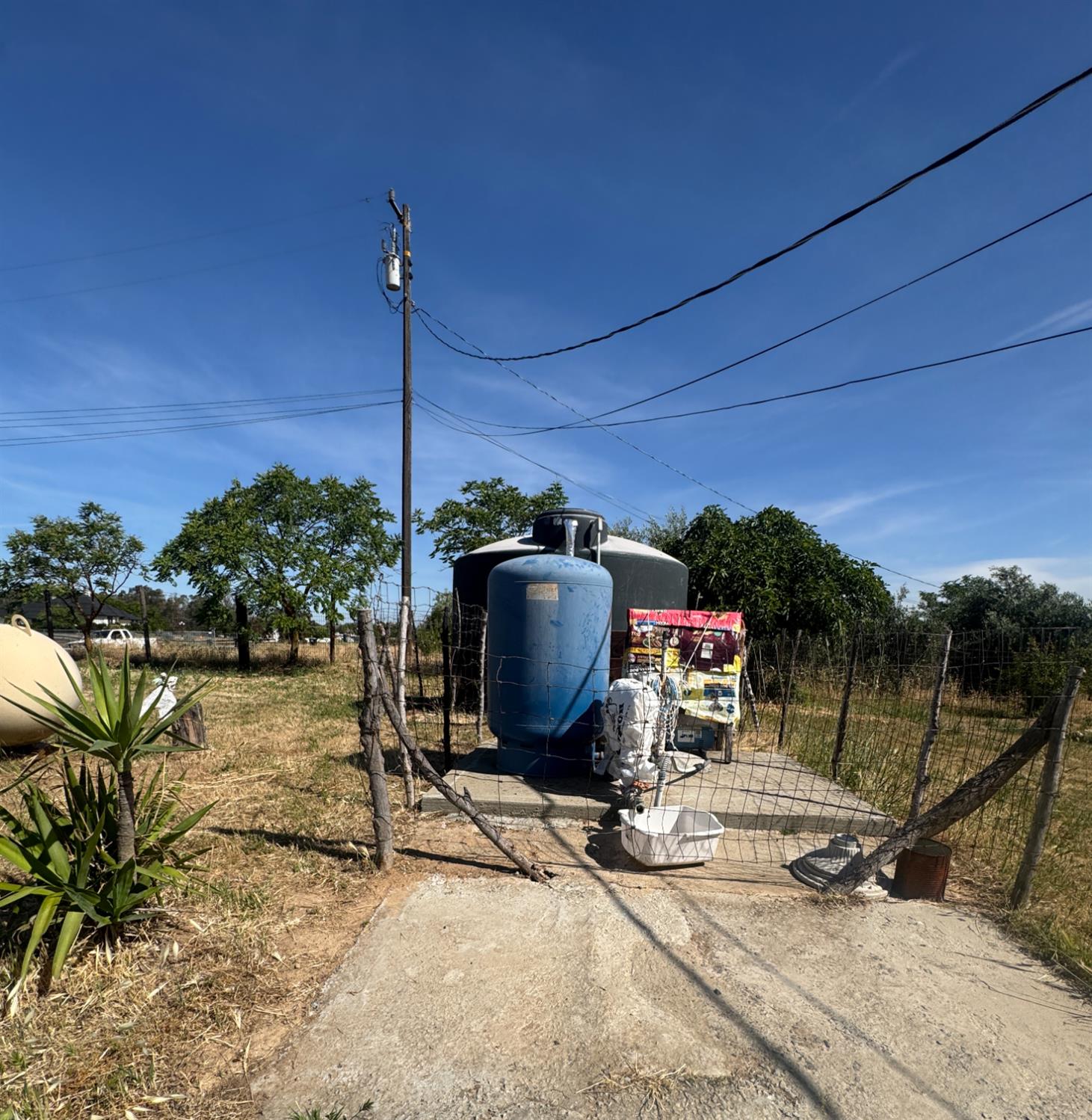 16861 Karen Road, Madera, CA, 93636