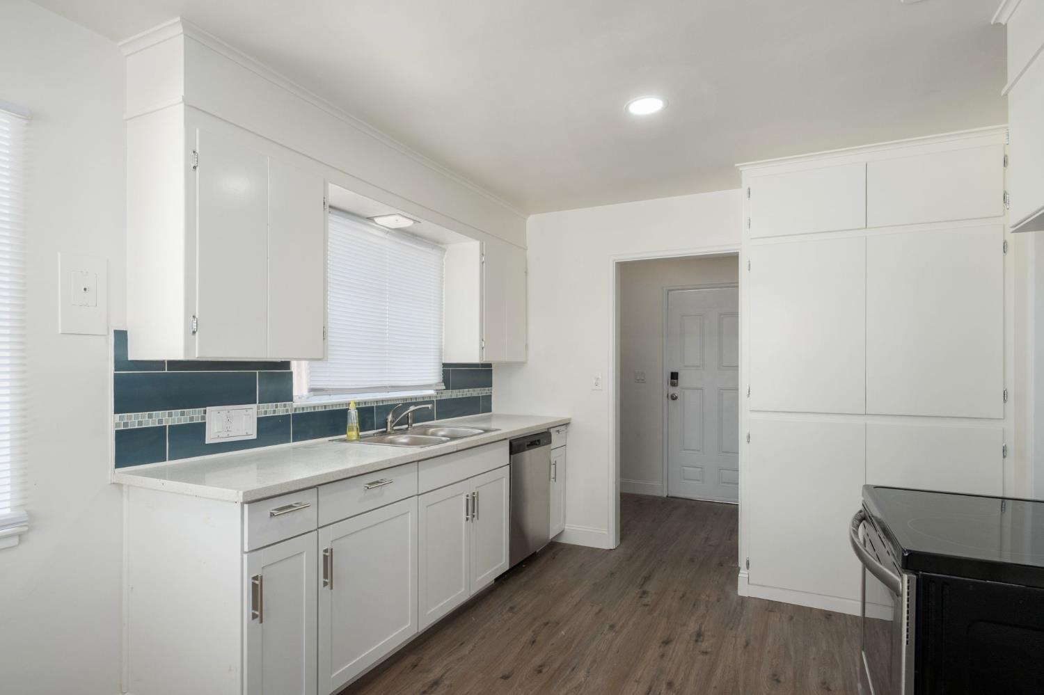 1715 W Terrace Avenue, Fresno, CA, 93705