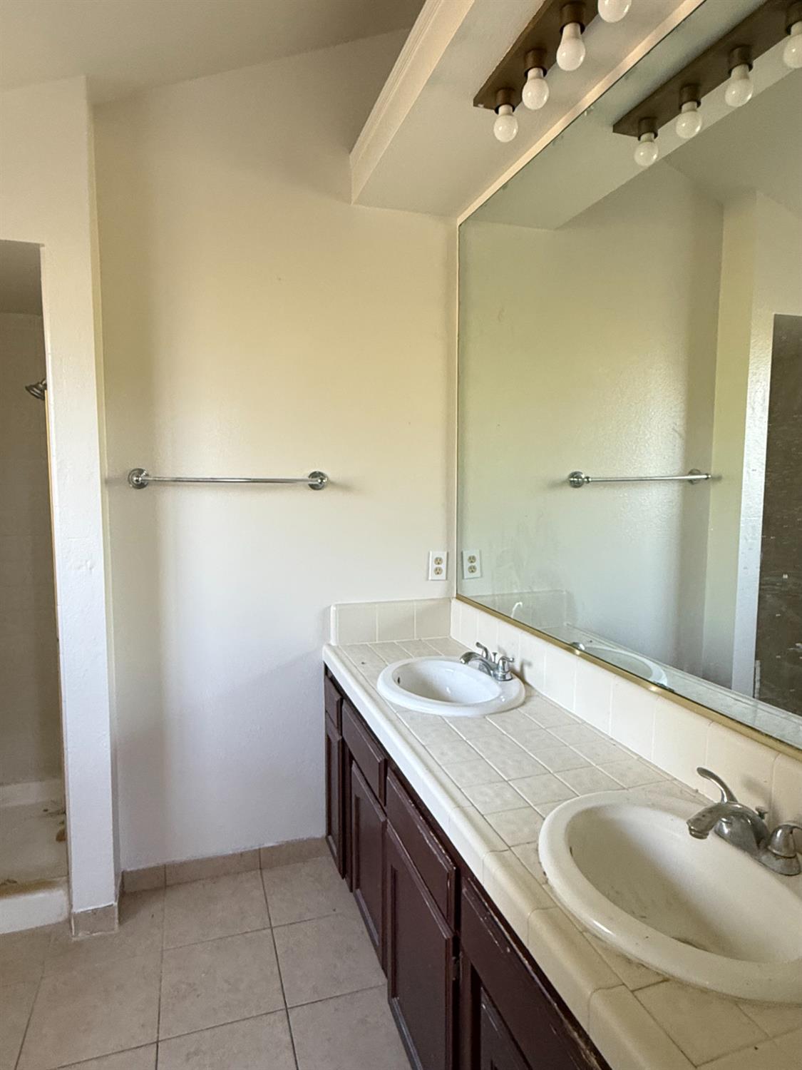 6366 N Forestiere Avenue, Fresno, CA, 93722